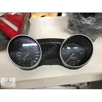 MERCEDES 164 KASA ML-GL KM GÖSTERGE 1645404147